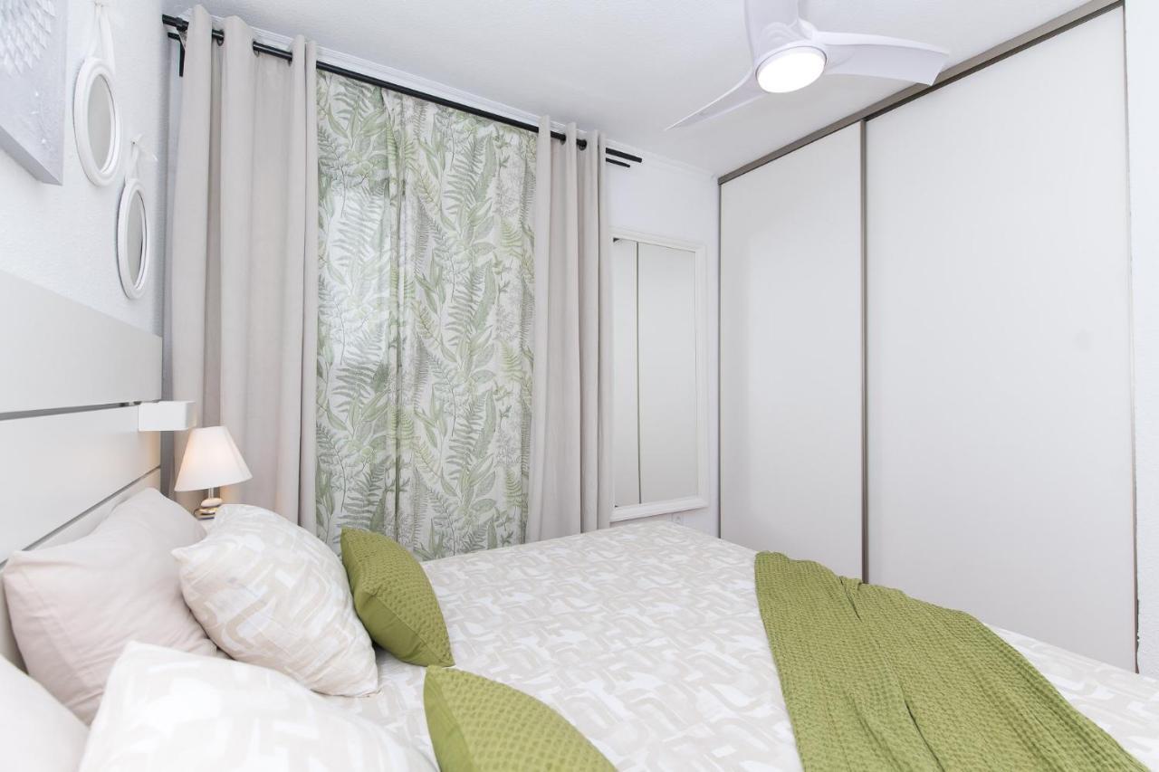 Sea View, Newly Renovated, 2 Bedrooms Apartment In Costa Adeje Dış mekan fotoğraf
