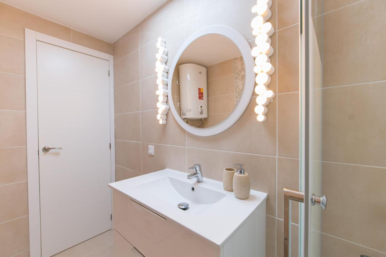 Sea View, Newly Renovated, 2 Bedrooms Apartment In Costa Adeje Dış mekan fotoğraf