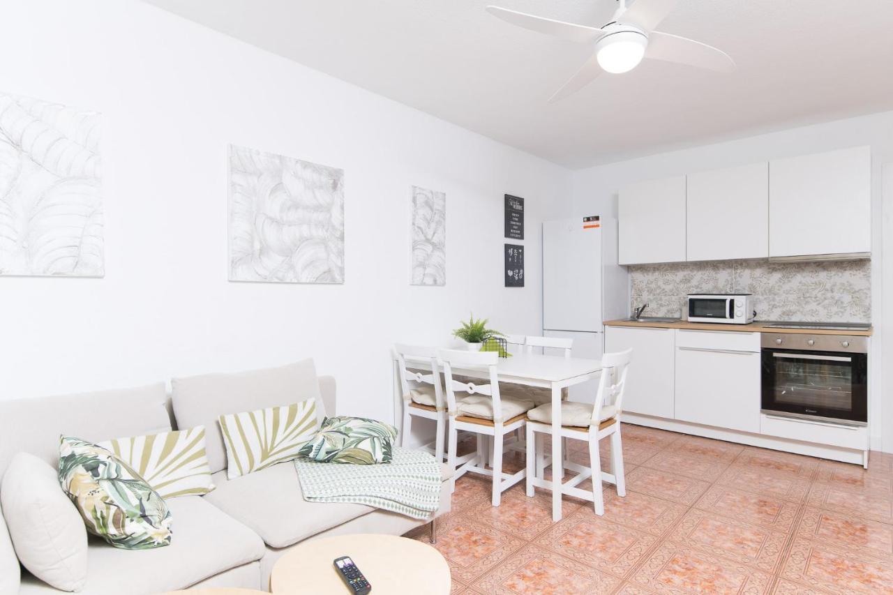 Sea View, Newly Renovated, 2 Bedrooms Apartment In Costa Adeje Dış mekan fotoğraf